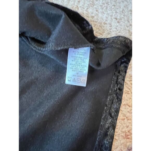 Como Vintage Long Sleeve Velvet Top-Medium - Picture 4 of 6